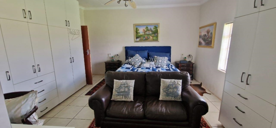 10 Bedroom Property for Sale in Olifantshoek Northern Cape